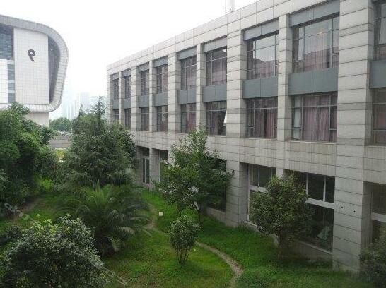 Nanyuan Conventional Business Hotel - Photo2