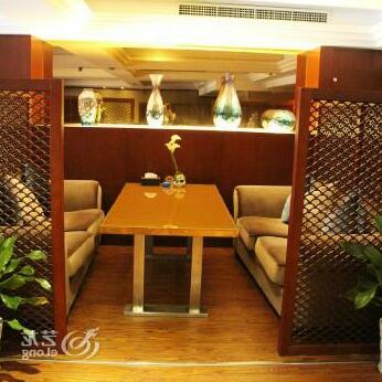 Ningbo Garden International Hotel - Photo2
