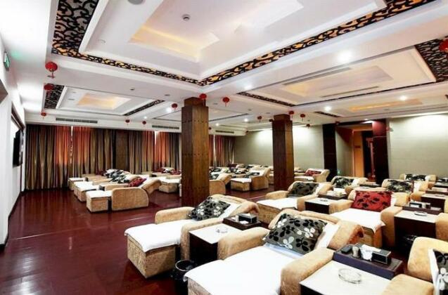 Qindao International Hotel - Photo2