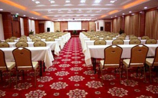 Starway Pitman Hotel - Photo4