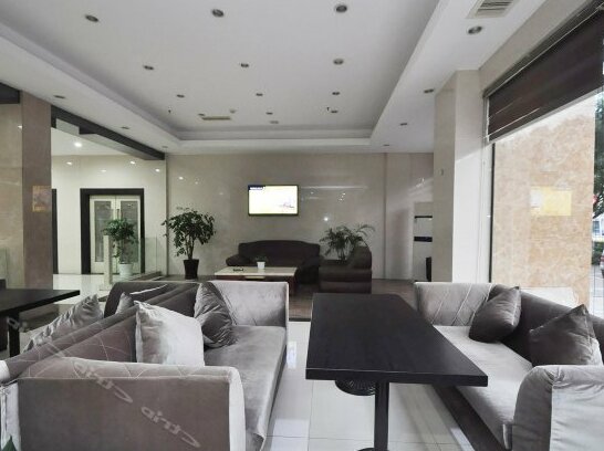 Super 8 West Hengshan Road - Photo4