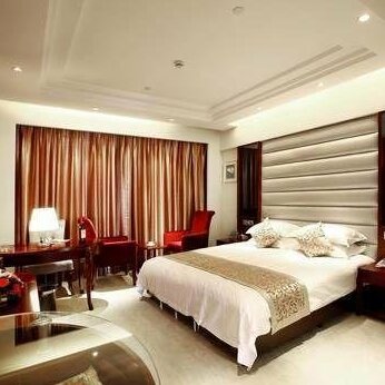 Xierdun Roman Holiday Hotel - Photo5