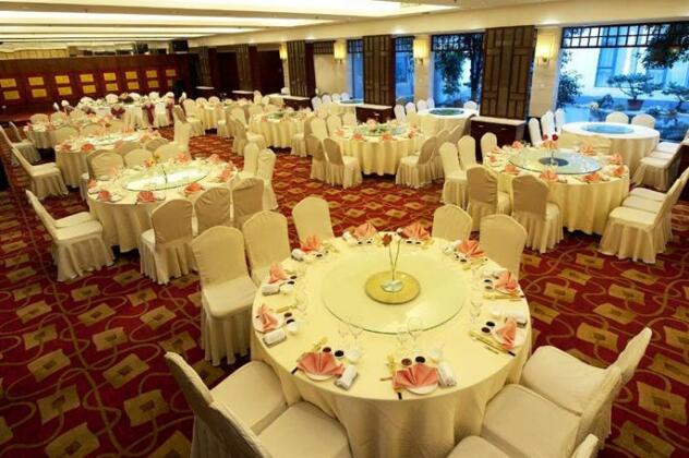 Zhao Bao Shan Hotel - Photo4