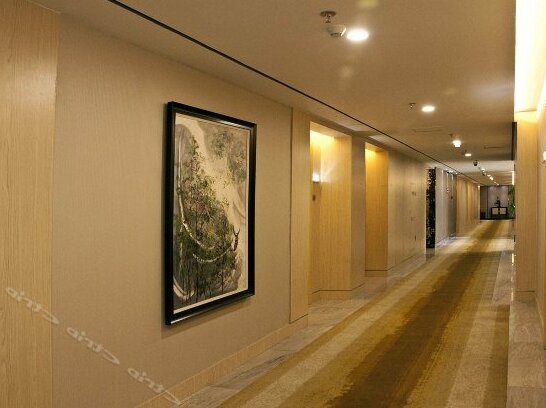 Wei'erhong City Hotel - Photo4