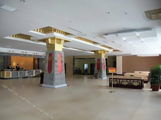 Nyingtri Impression Hotel - Photo5