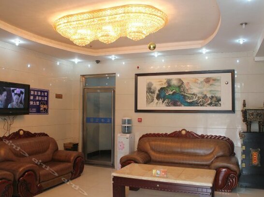 Dongfang Yijia Business Hostel - Photo3