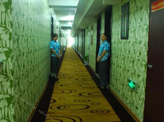 Wan Yun Holiday Hotel Pingxiang Luxi - Photo3