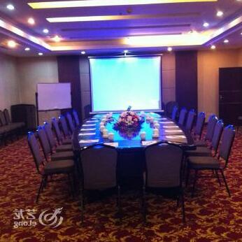 Li Ze Yuan International Hotel - Photo3