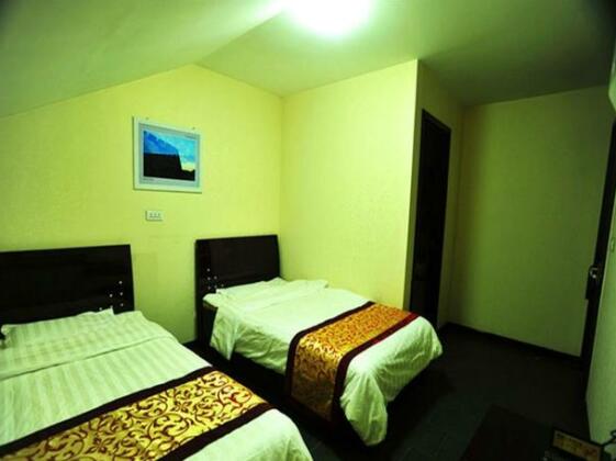 Pingyao City Gate View Hostel - Photo4