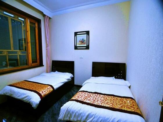 Pingyao City Gate View Hostel - Photo5