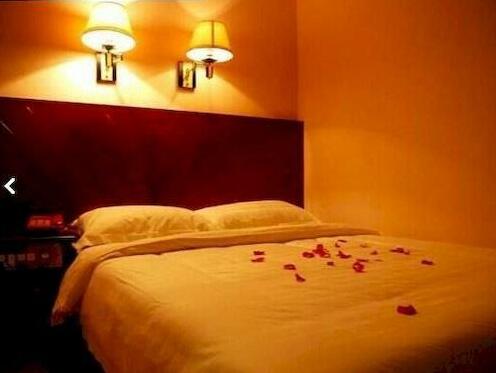 Pingyao Yufeng Grand Hotel - Photo3