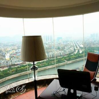 Lianjiang International Hotel - Photo5
