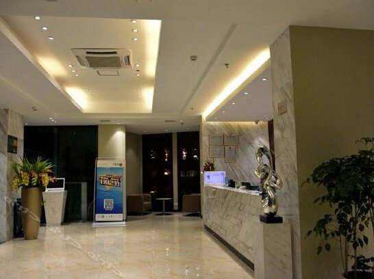 CC Inn Xingyi Diomand Plaza - Photo2