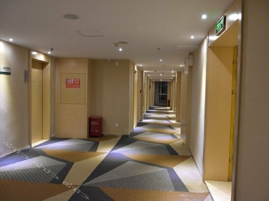 CC Inn Xingyi Diomand Plaza - Photo4