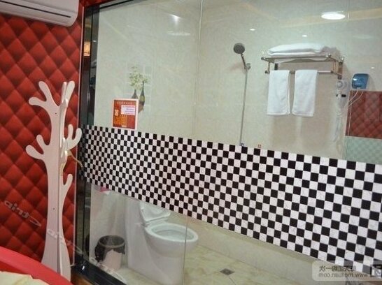 33 Days Hotel - Photo5