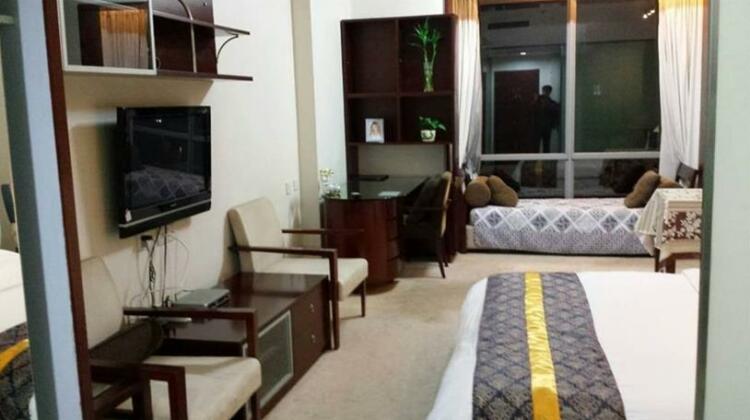 3rd-Degree Seascape Apartment Hotel - Photo3