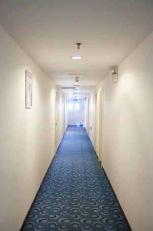 7days Inn Qingdao Beer Street - Photo3
