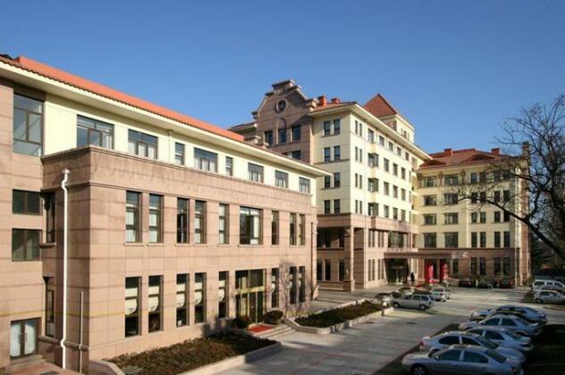 Academic Exchange Center of Ocean University of China - Photo2