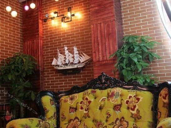 Backpacker International Youth Hostel - Photo3