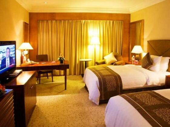 Crowne Plaza Qingdao - Photo4