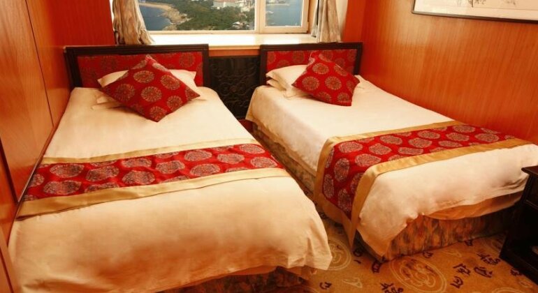Donghai Grand Hotel Qingdao - Photo2