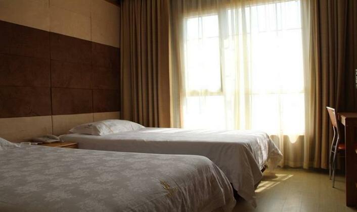 Dream Ship International Hotel - Photo4