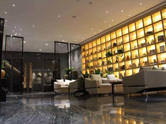 Elegance Hotel Qingdao - Photo3