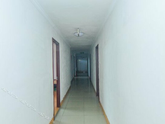 Fangcheng Hotel Qingdao - Photo4