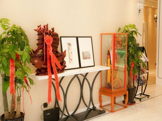 Galaxy Holiday Hotel - Photo2