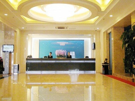 GDH Hotel Qingdao - Photo2