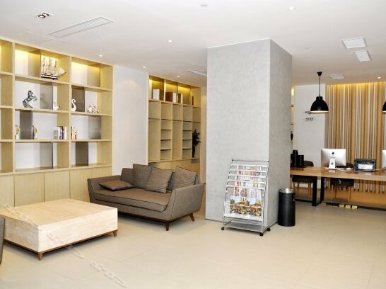 Hanting Express Qingdao Development Zone Jinggangshan Road - Photo3