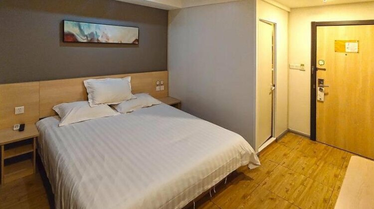 Hi Inn Qingdao Zhanqiao - Photo2