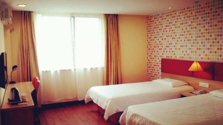 Home Inn Hotel Jimo Powerlong Qingdao - Photo3