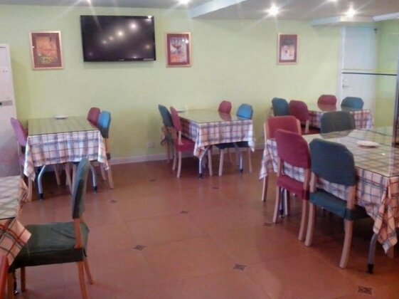Home Inn- Qingdao Haier Road Branch - Photo4