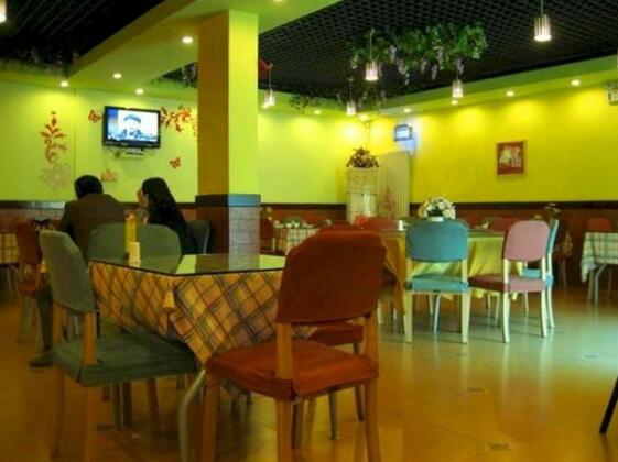 Home Inn Qingdao Jiaonan Bus Station - Photo4