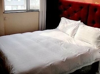 Home Inn Shinan Qingdao - Photo2
