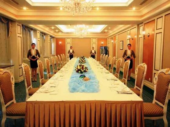 Huanghai Hotel Qingdao - Photo4
