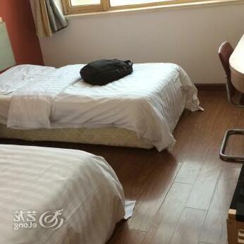 Joy Inn Qingdao Taidong - Photo3