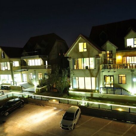 Microyards Hotel Qingdao - Photo2