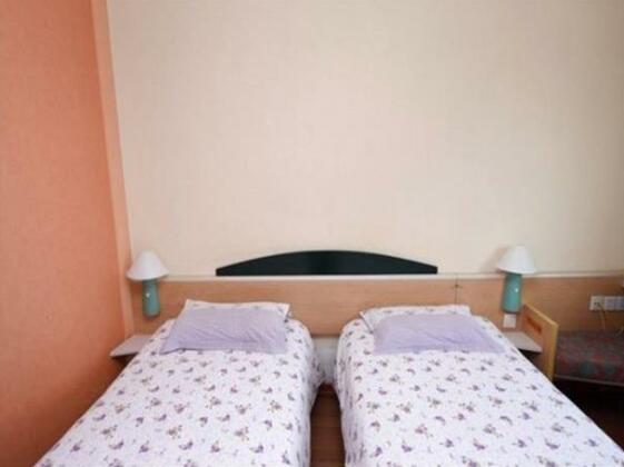 Motel Qingdao Licang Square - Photo4