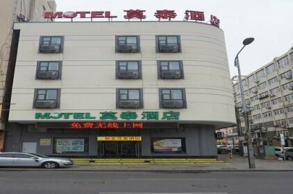 Motel Qingdao Railway Station Square