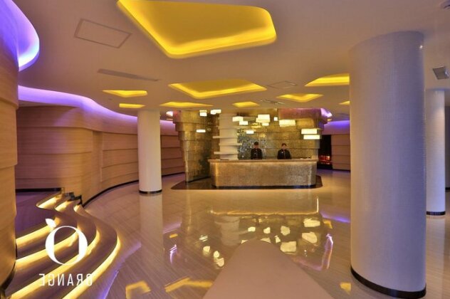 Orange Hotel Select Qingdao Haier Road - Photo4