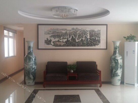 Qingdao Athena Hotel - Photo2