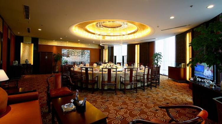 Qingdao Blue Horizon Hotel - Licang - Photo2