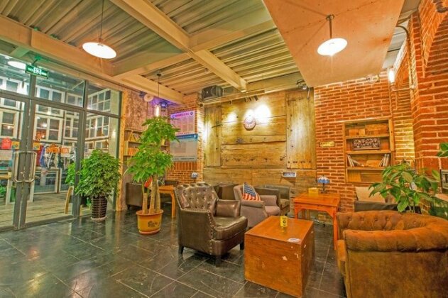 Qingdao Hostel Marina - Photo2