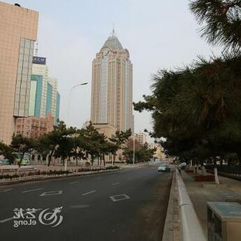 Qingdao Huaneng Hotel - Photo4