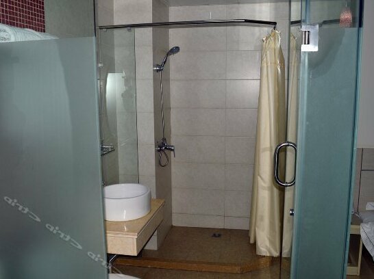 Qingdao Junyi Hotel - Photo5