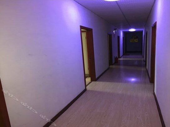 Qingdao Runzhisheng Hotel - Photo2