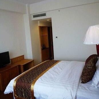 Ruiting Hotel Qingdao Huangdao - Photo4