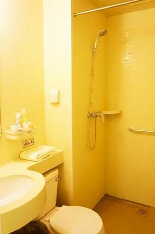 Thank Hotel Qingdao - Photo3